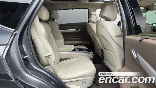 Genesis GV80 2022 — photo 17
