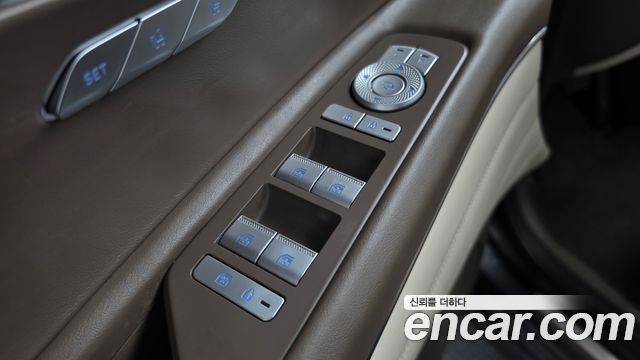 Genesis GV80 2022 — photo 30
