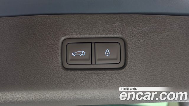 Genesis GV80 2022 — photo 35