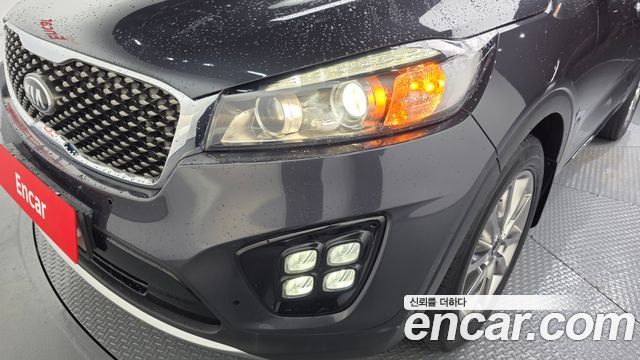 Kia Sorento 2017 — photo 8