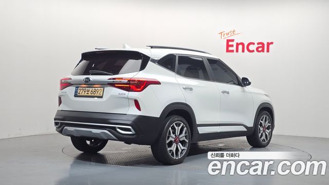 Kia Seltos 2022 — photo 2