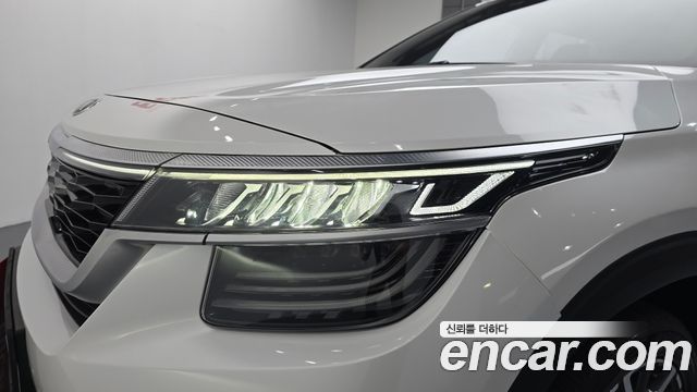 Kia Seltos 2022 — photo 8