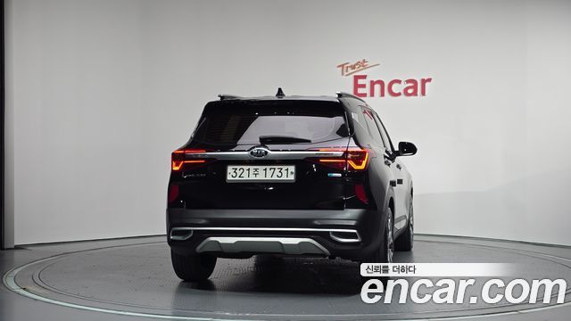 Kia Seltos 2020 — photo 4