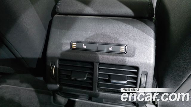 Land Rover Discovery Sport 2021 — photo 25