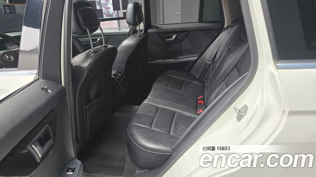Mercedes-Benz GLK-Class 2012 — photo 11