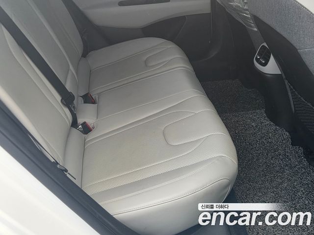 Hyundai AVANTE 2021 — photo 8