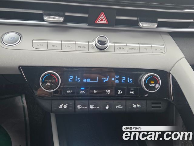 Hyundai AVANTE 2021 — photo 15