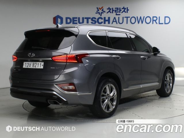 Hyundai Santafe 2019 — photo 2
