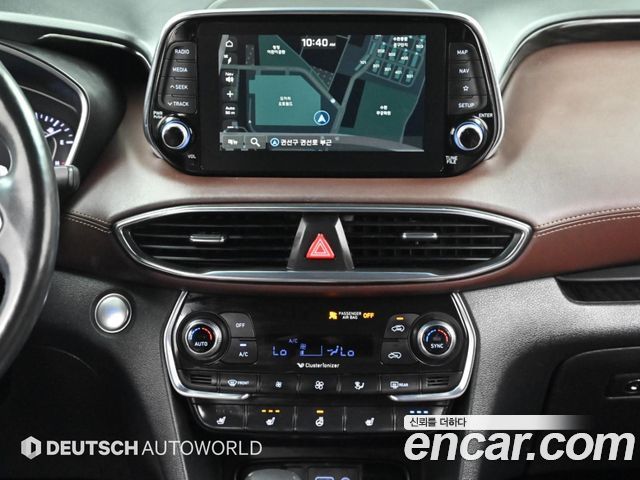 Hyundai Santafe 2019 — photo 14