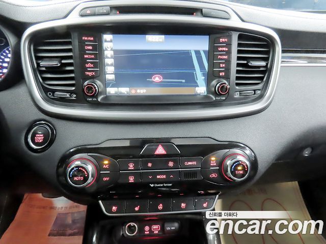Kia Sorento 2015 — photo 11
