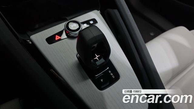 Polestar Polestar 2 2025 — photo 12
