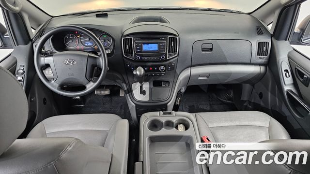 Hyundai Starex 2018 — photo 7