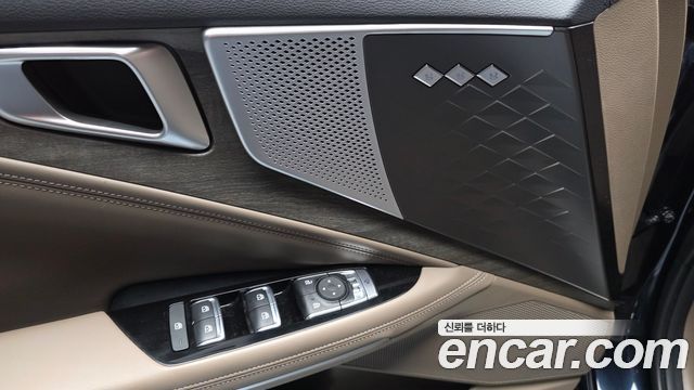Kia K8 2024 — photo 30