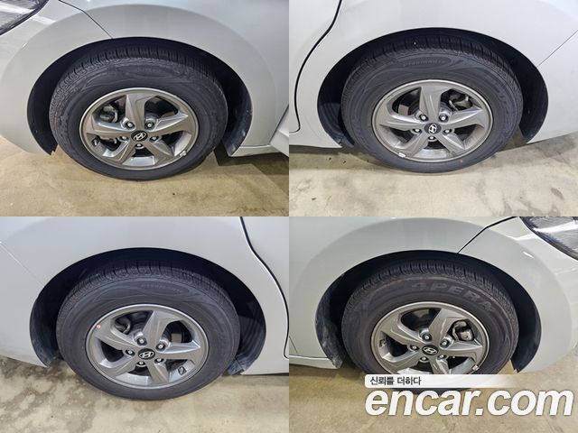 Hyundai AVANTE 2017 — photo 15