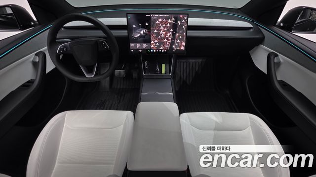 Tesla Model Y 2026 — photo 10