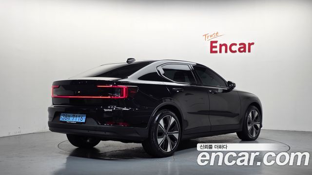 Polestar Polestar 2 2023 — photo 2