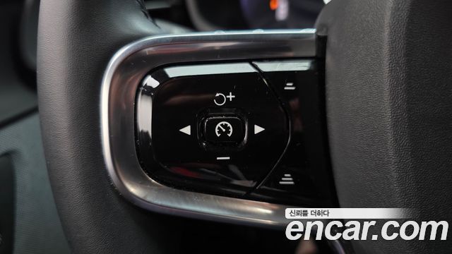 Polestar Polestar 2 2023 — photo 25