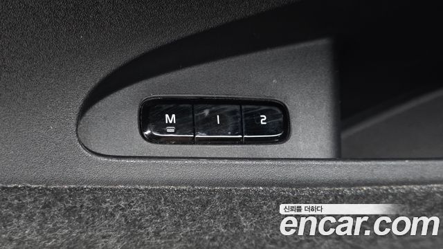 Polestar Polestar 2 2023 — photo 27