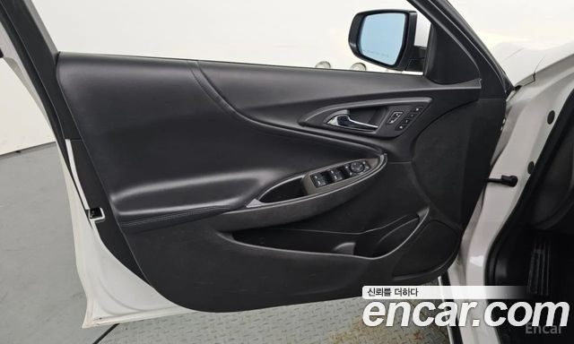 Chevrolet Korea Malibu 2018 — photo 11