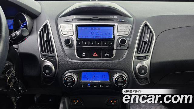 Hyundai Tucson 2010 — photo 12