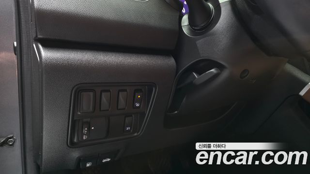 Renault Korea QM6 2021 — photo 28