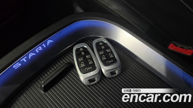 Hyundai Staria 2022 — photo 19