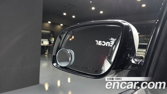 Kia Canival 2019 — photo 22