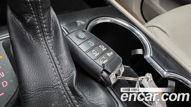 Kia Canival 2019 — photo 31