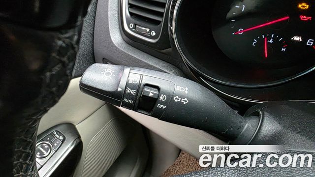 Kia Canival 2019 — photo 34
