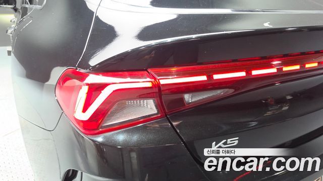 Kia K5 2023 — photo 9