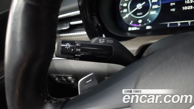 Kia K5 2023 — photo 28