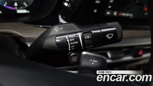 Kia K5 2023 — photo 30