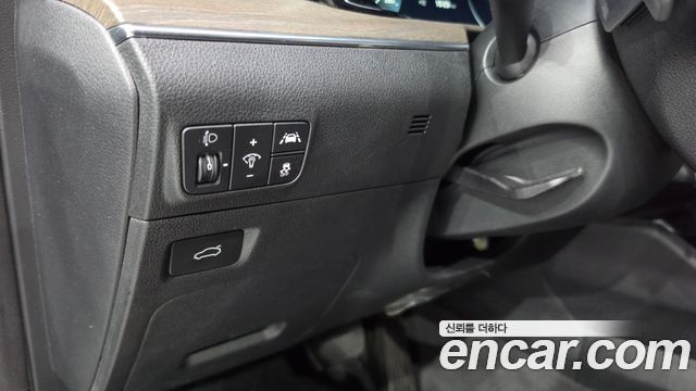 Kia K5 2023 — photo 32
