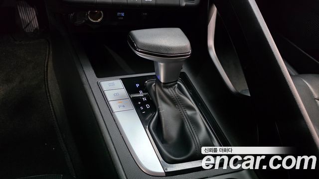 Hyundai AVANTE 2024 — photo 12