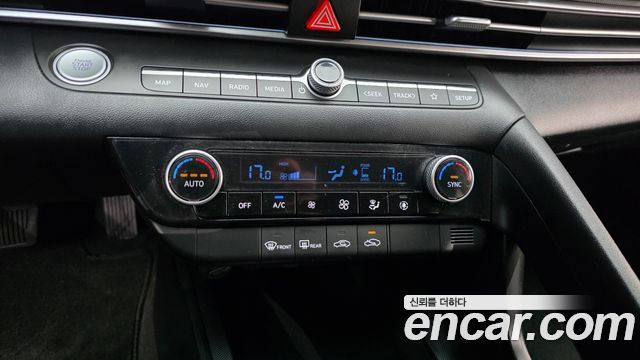 Hyundai AVANTE 2024 — photo 23