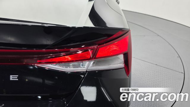Hyundai AVANTE 2024 — photo 9