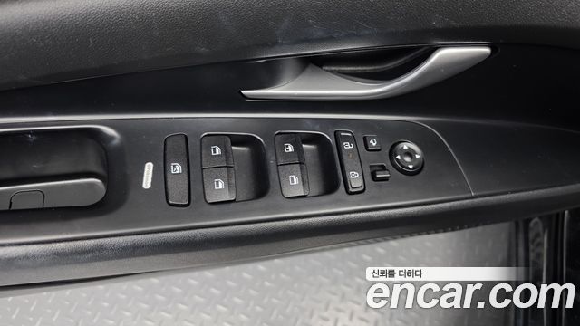 Hyundai AVANTE 2024 — photo 30