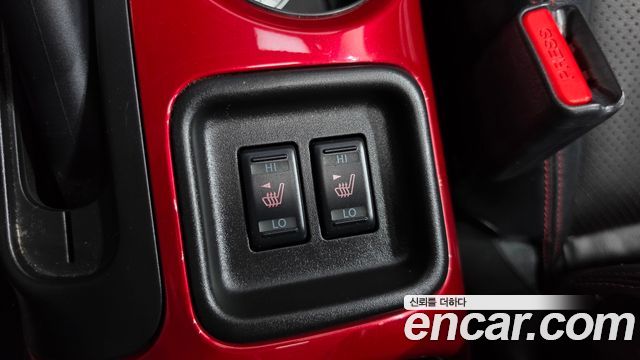 Nissan Juke 2016 — photo 17