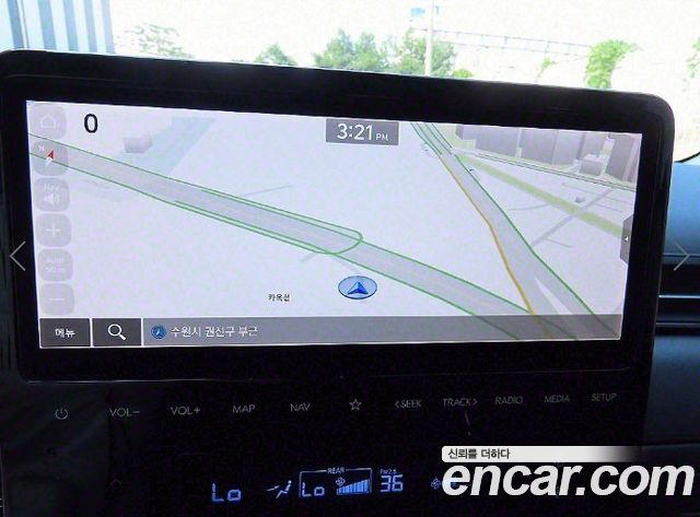 Hyundai Staria 2023 — photo 15