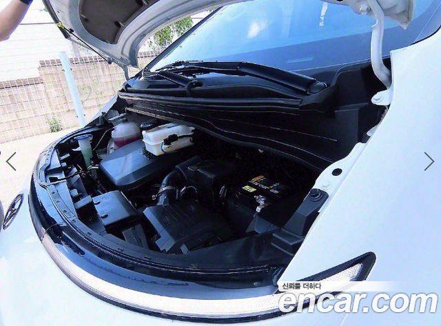 Hyundai Staria 2023 — photo 19