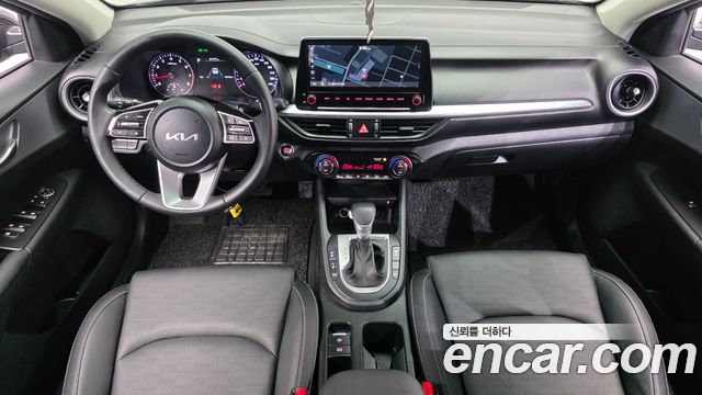 Kia K3 2022 — photo 10