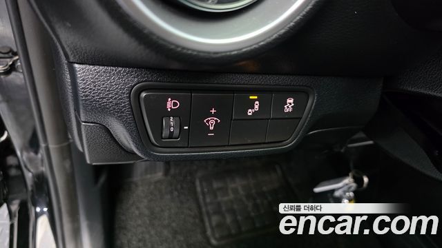 Kia K3 2022 — photo 30