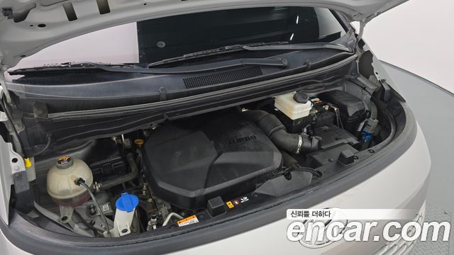 Hyundai Staria 2022 — photo 6