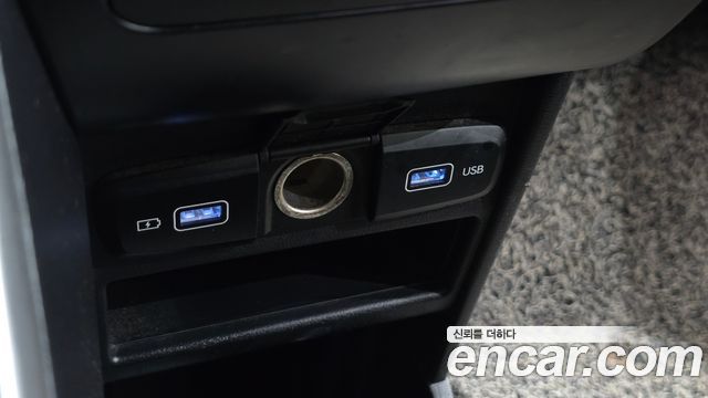 Hyundai Staria 2022 — photo 14