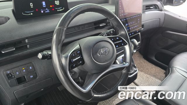 Hyundai Staria 2022 — photo 17