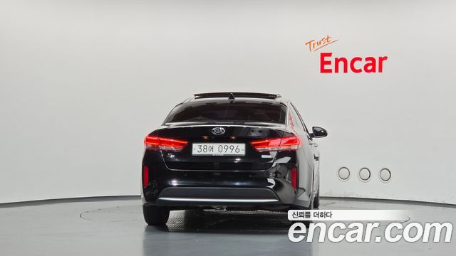 Kia K5 2016 — photo 4