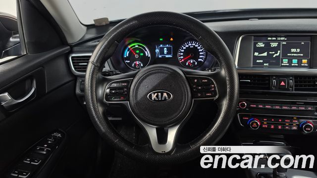 Kia K5 2016 — photo 13