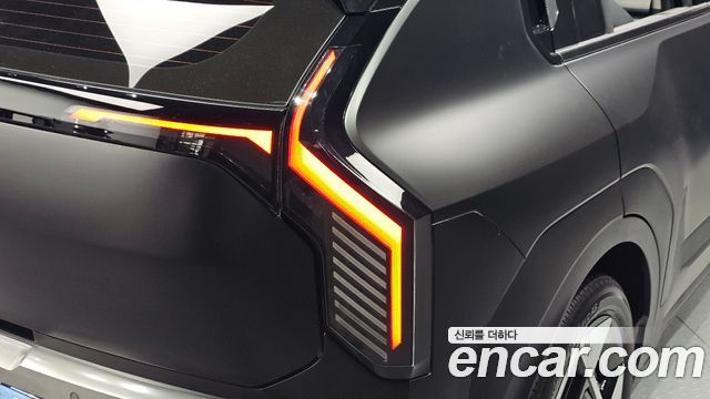 Kia EV3 2025 — photo 9