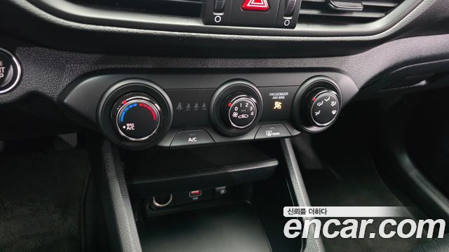 Kia K3 2024 — photo 23