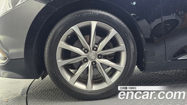 Hyundai Grandeur 2015 — photo 5